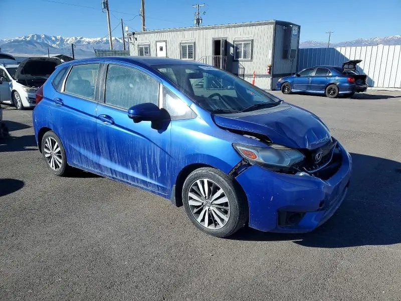 2016 HONDA FIT EX  