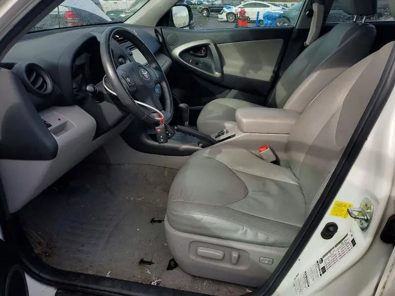 2012 TOYOTA RAV4 LIMITED  