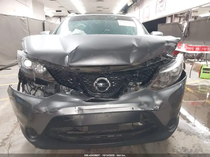 2017 NISSAN ROGUE SPORT SV