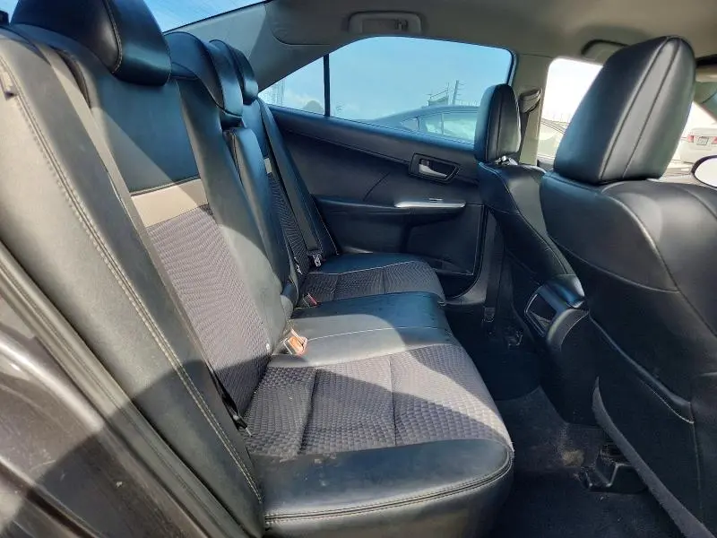 2012 TOYOTA CAMRY SE  