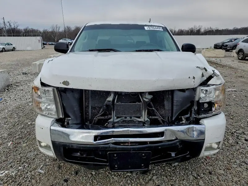 2011 CHEVROLET SILVERADO C1500 LT  