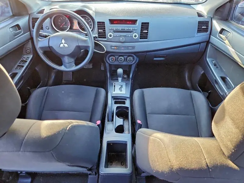 2011 MITSUBISHI LANCER DE  