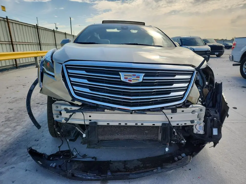 2017 CADILLAC XT5 PREMIUM LUXURY  