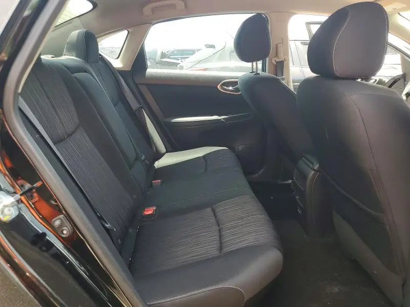 2018 NISSAN SENTRA SV  