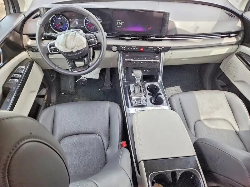 2023 KIA CARNIVAL EX  