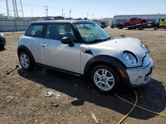 2013 MINI COOPER 