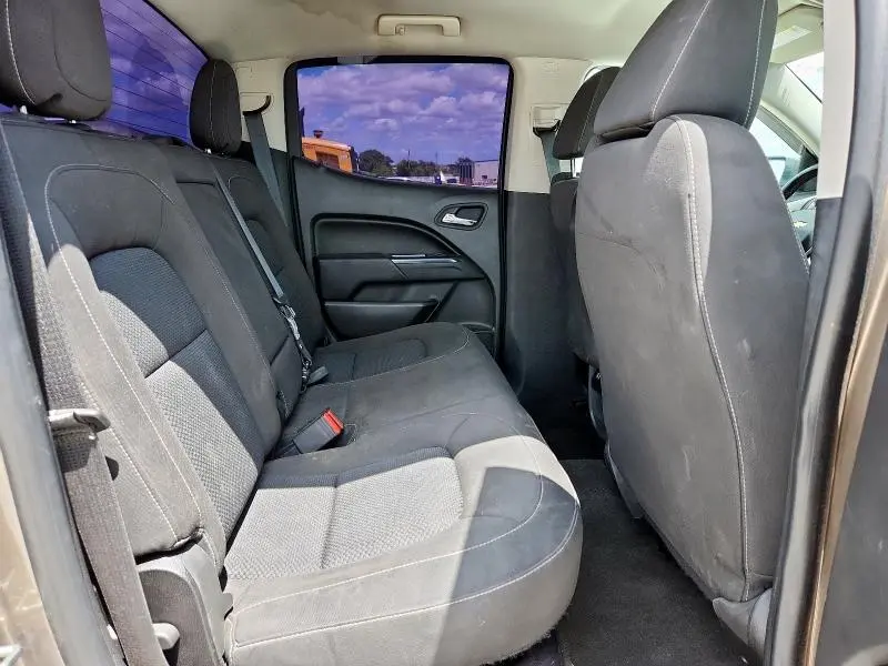 2015 CHEVROLET COLORADO LT  