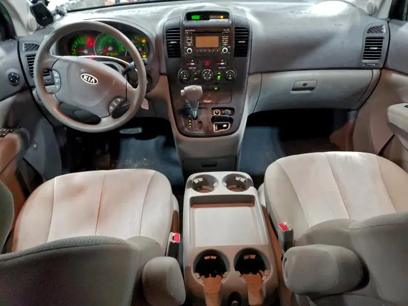 2012 KIA SEDONA LX  