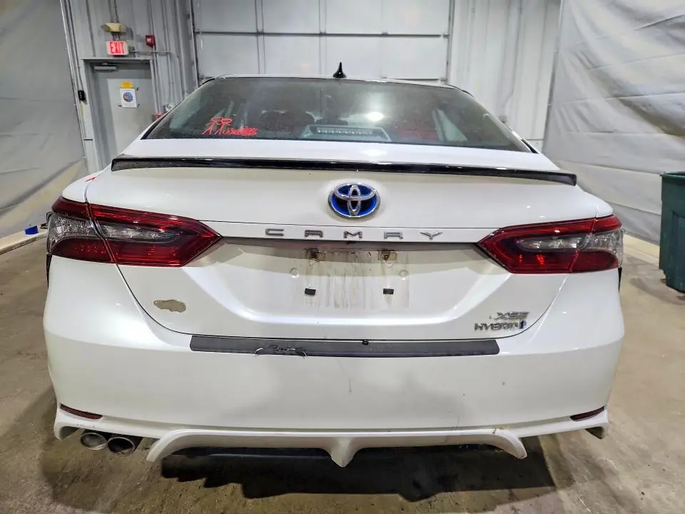 2022 TOYOTA CAMRY XSE  