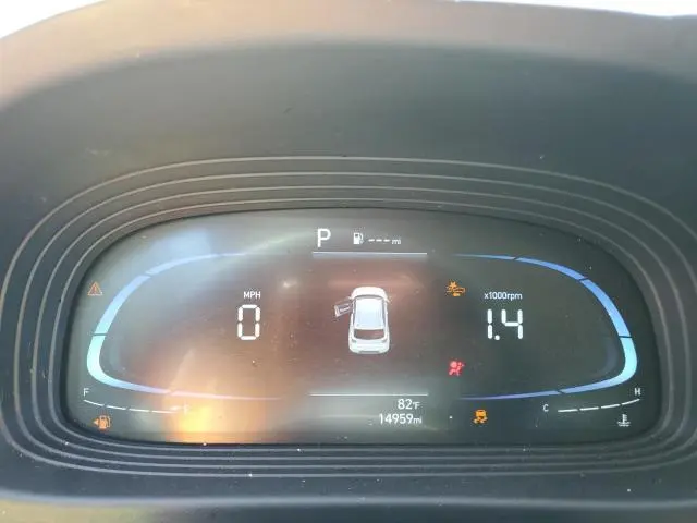 2024 HYUNDAI VENUE SE  