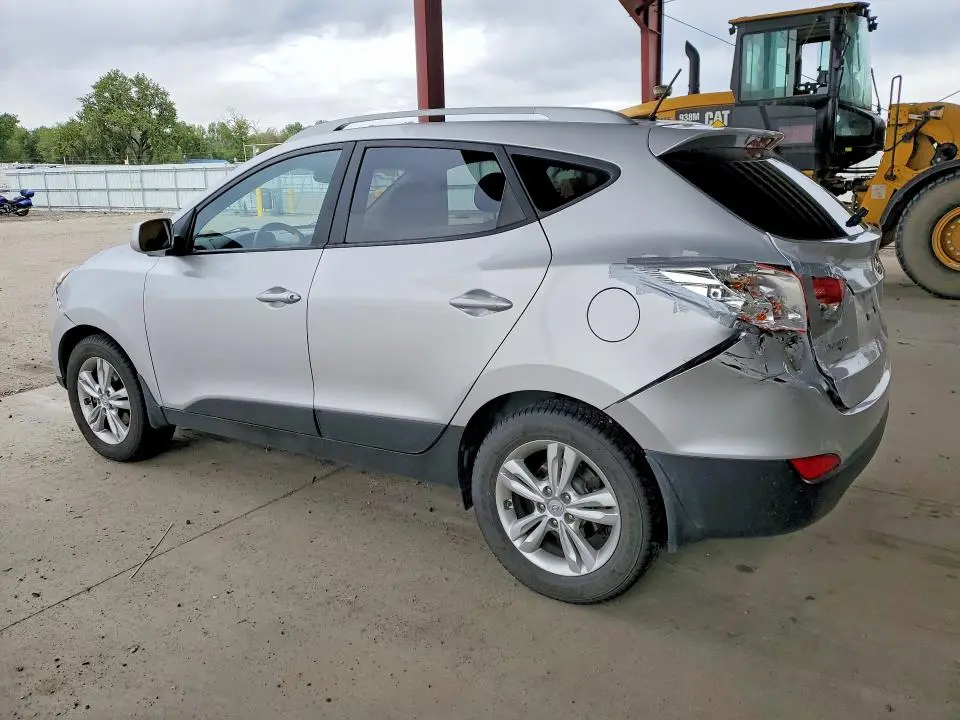 2011 HYUNDAI TUCSON GLS  