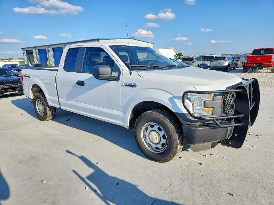 2016 FORD F150   