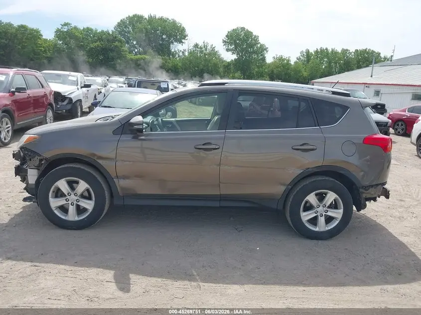 2014 TOYOTA RAV4 XLE