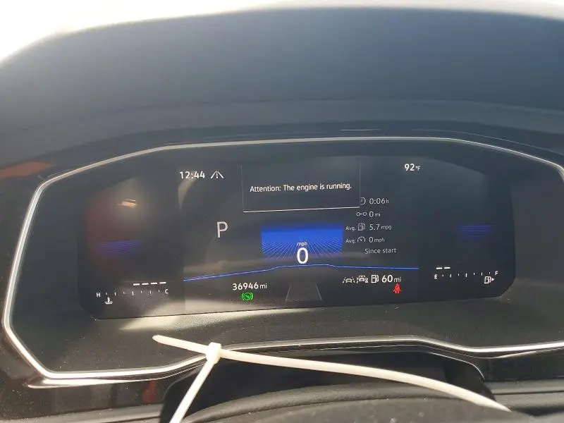 2024 VOLKSWAGEN JETTA SE  