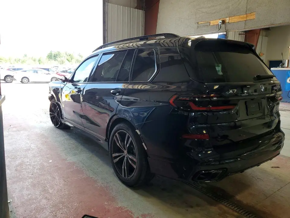 2024 BMW X7 M60I  