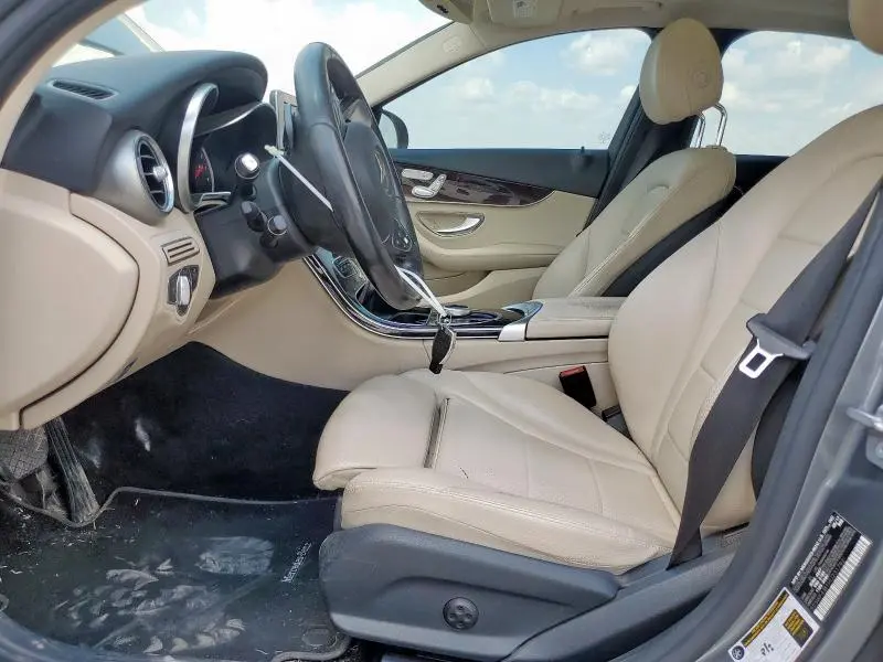 2017 MERCEDES-BENZ C 300  