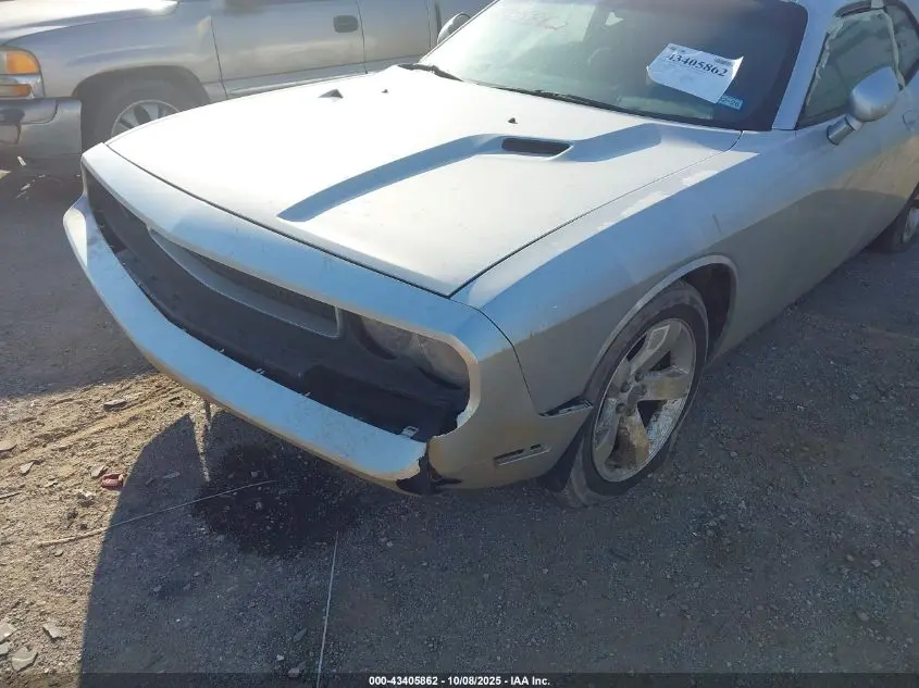 2012 DODGE CHALLENGER SXT