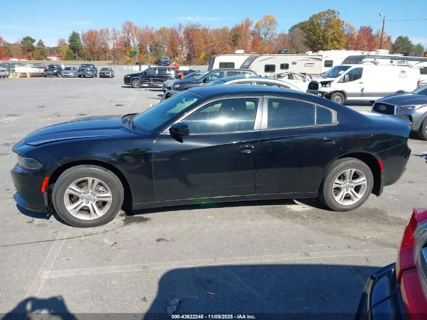 2015 DODGE CHARGER SE