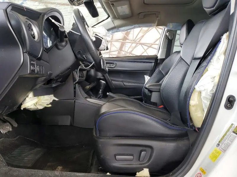 2018 TOYOTA COROLLA XSE  