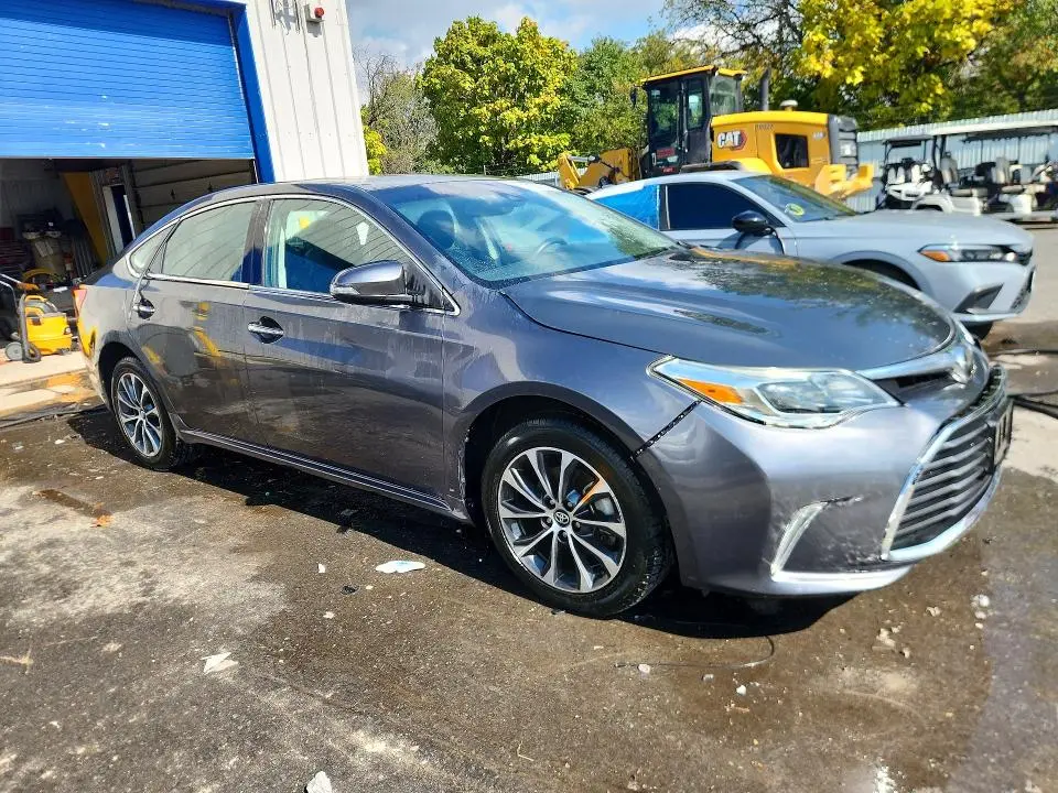2018 TOYOTA AVALON XLE PREMIUM  