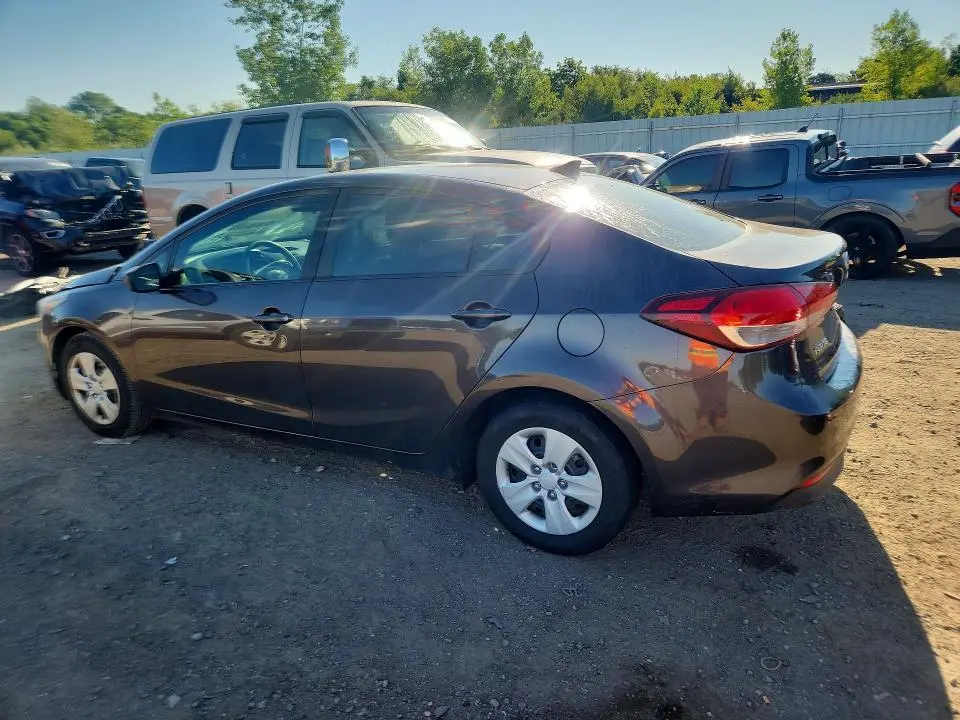 2018 KIA FORTE LX  