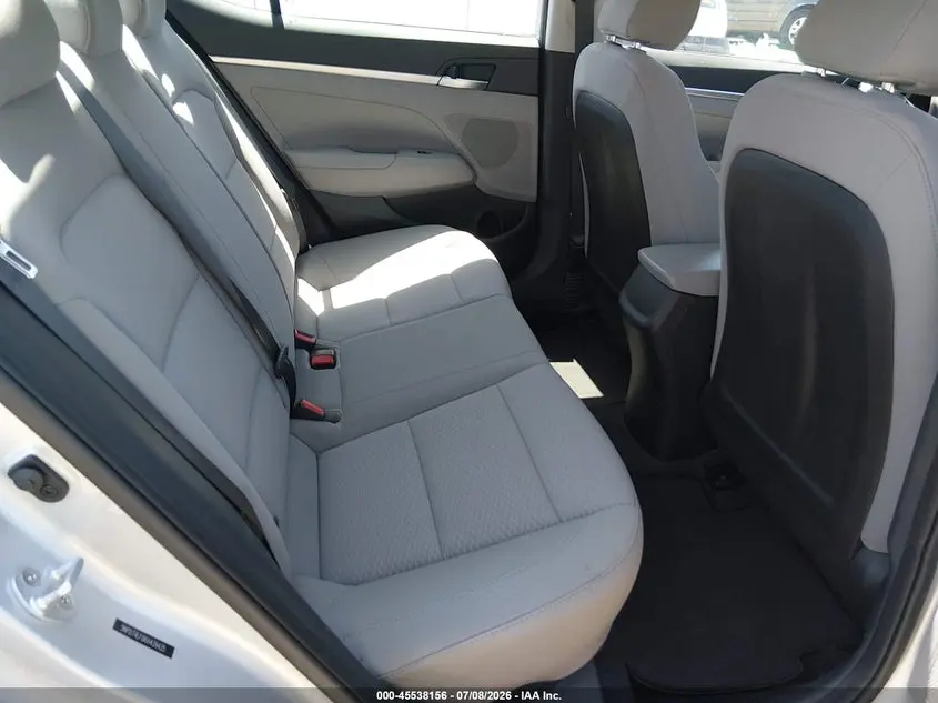 2019 HYUNDAI ELANTRA SE