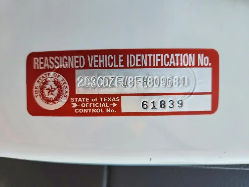 2015 DODGE CHALLENGER R  