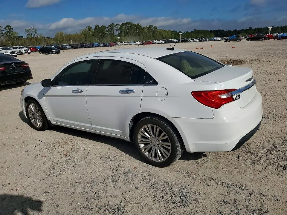2011 CHRYSLER 200 LIMITED  