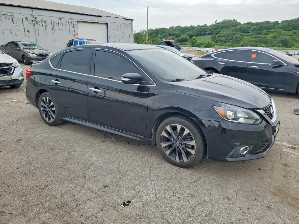 2016 NISSAN SENTRA SR  