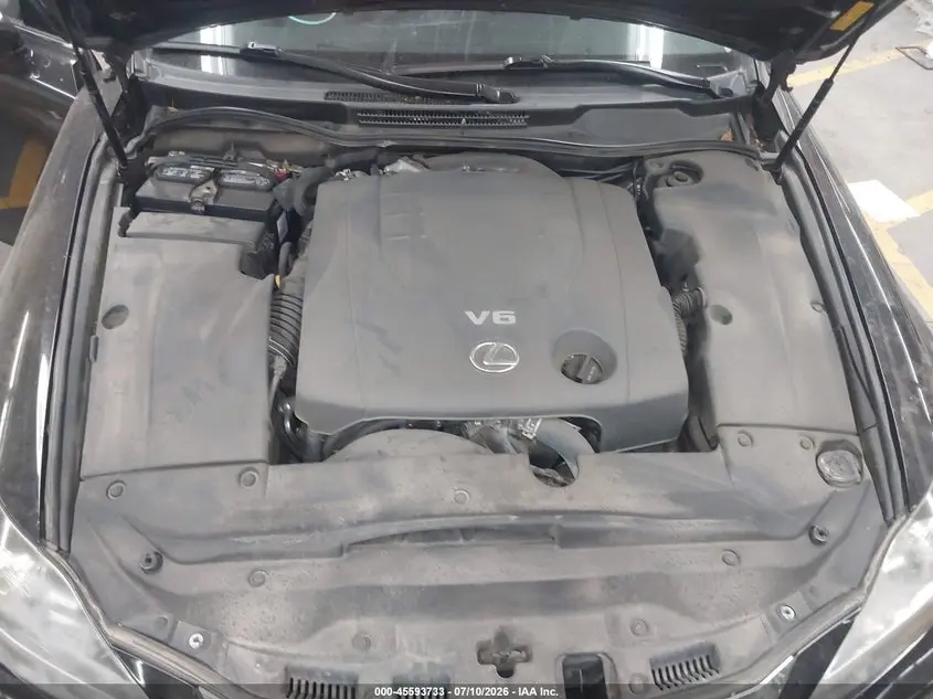 2013 LEXUS IS 250  