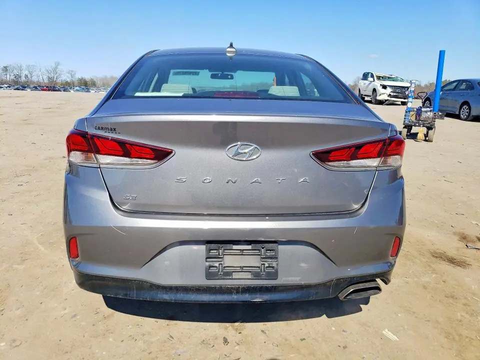2019 HYUNDAI SONATA SE  