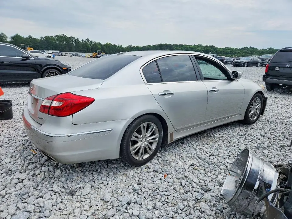 2013 HYUNDAI GENESIS 3.8L  