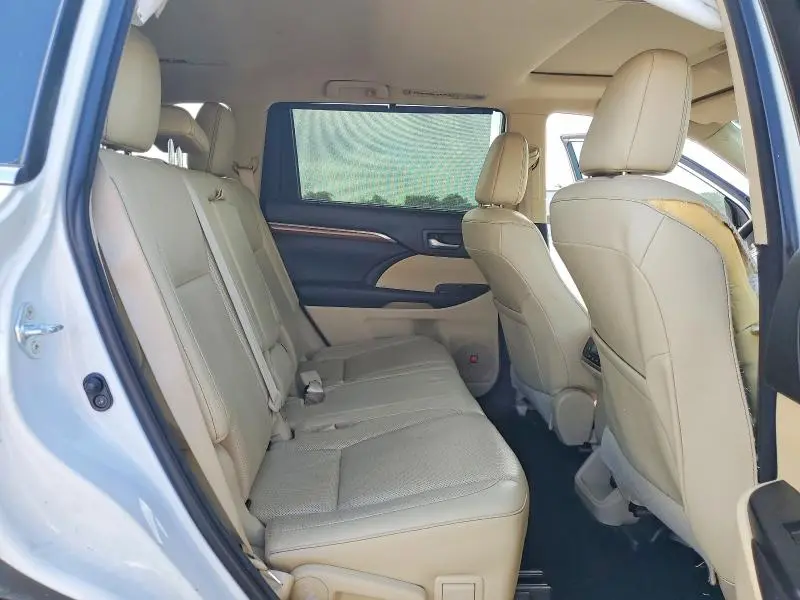 2017 TOYOTA HIGHLANDER LIMITED  