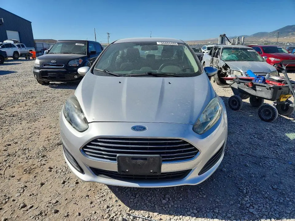 2016 FORD FIESTA SE  