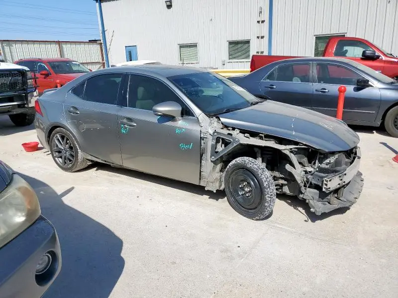 2018 LEXUS IS 300