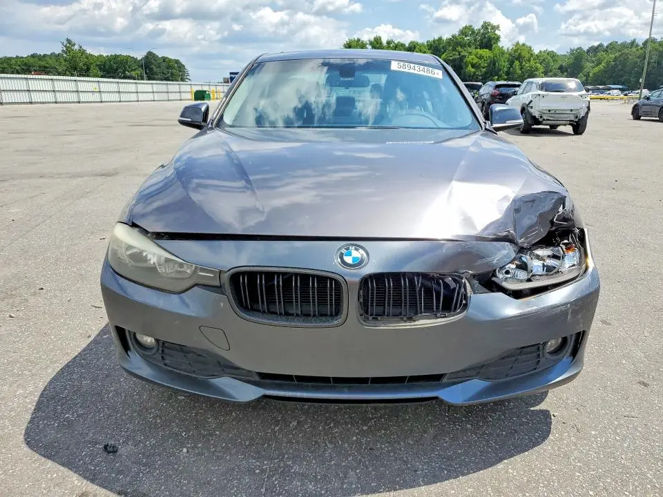 2013 BMW 320 I  