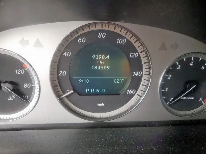 2011 MERCEDES-BENZ GLK 350  