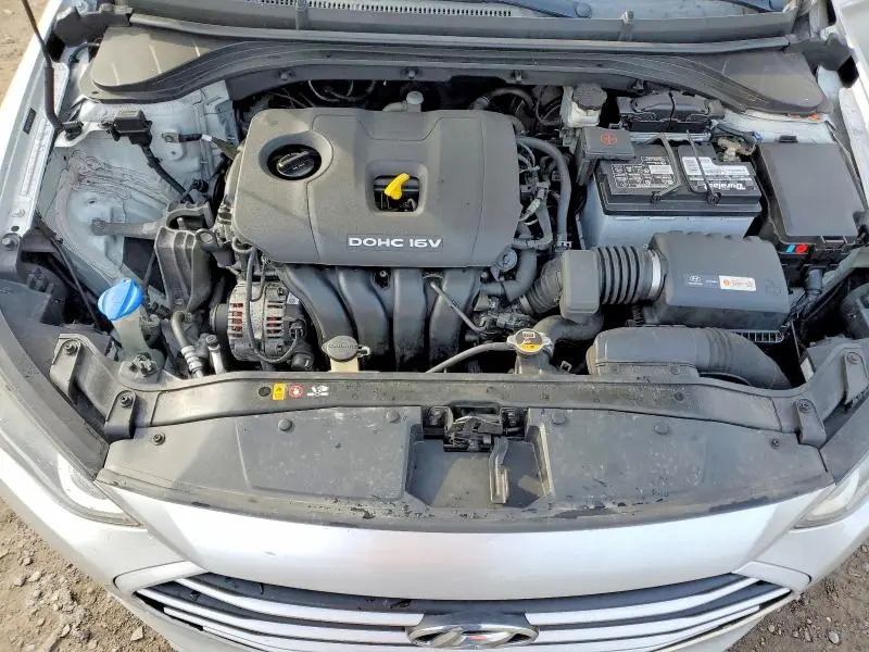 2018 HYUNDAI ELANTRA SE  