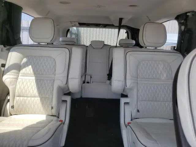 2022 LINCOLN NAVIGATOR L BLACK LABEL  