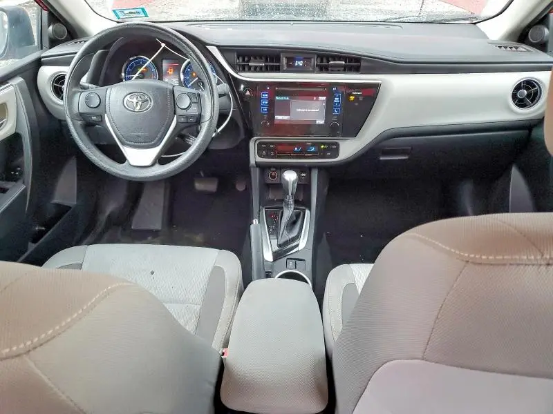 2017 TOYOTA COROLLA LE  