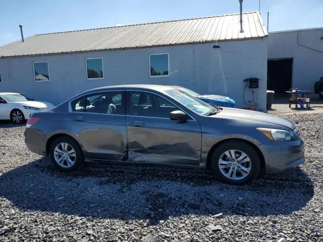 2011 HONDA ACCORD LXP  