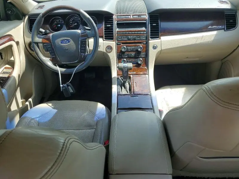 2012 FORD TAURUS LIMITED  