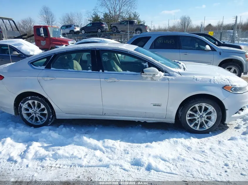 2018 FORD FUSION ENERGI SE LUXURY