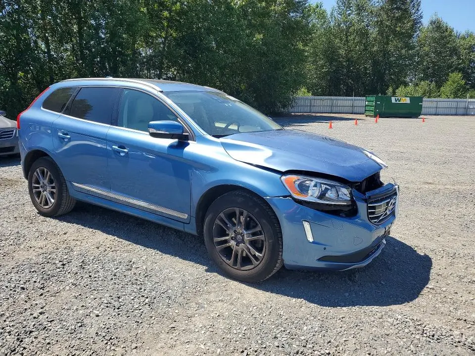 2016 VOLVO XC60 T5 PREMIER  