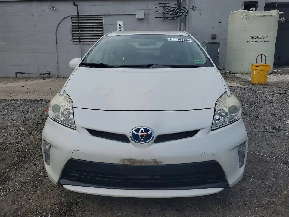 2015 TOYOTA PRIUS TWO  