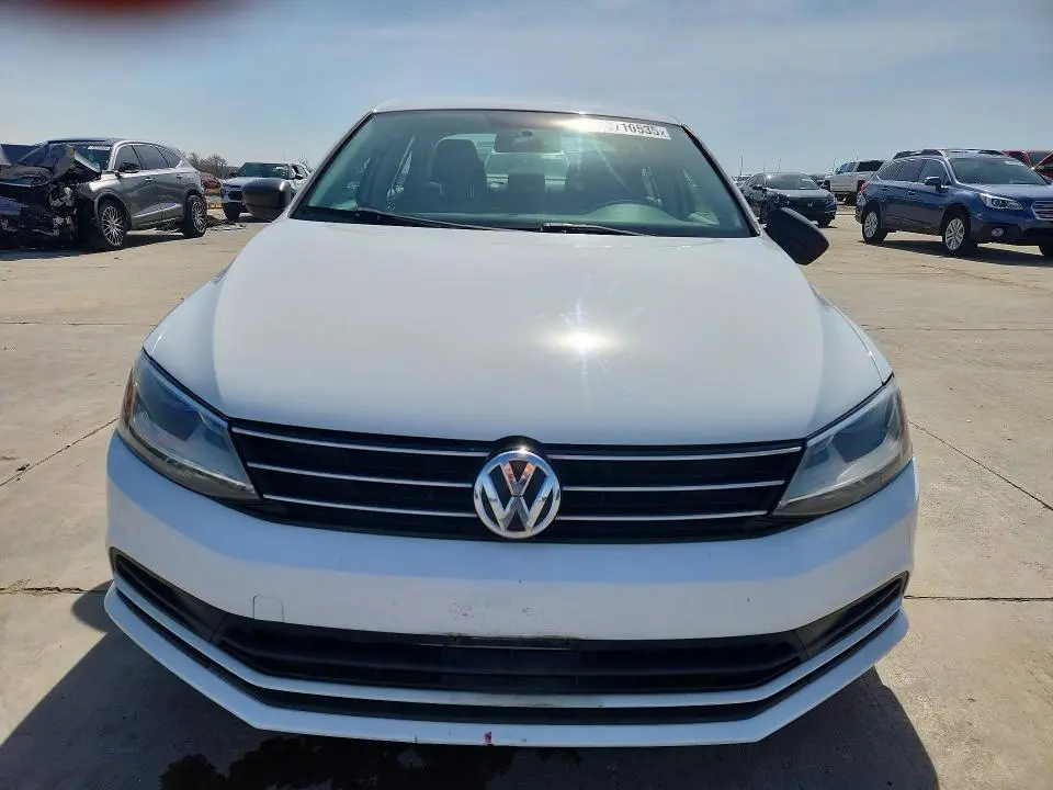 2016 VOLKSWAGEN JETTA   
