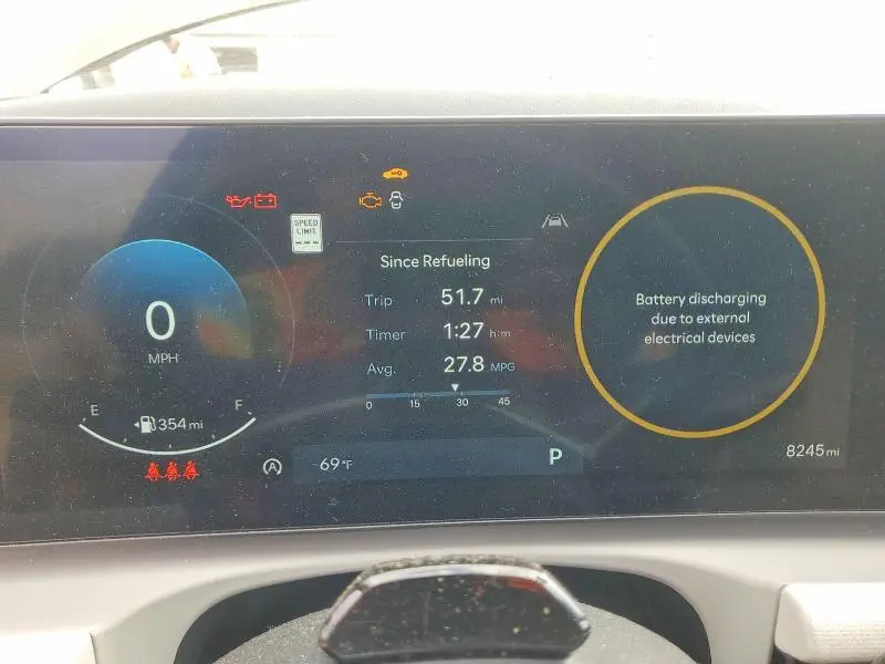 2025 HYUNDAI TUCSON SEL  