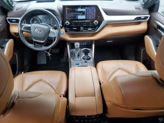 2022 TOYOTA HIGHLANDER HYBRID PLATINUM  
