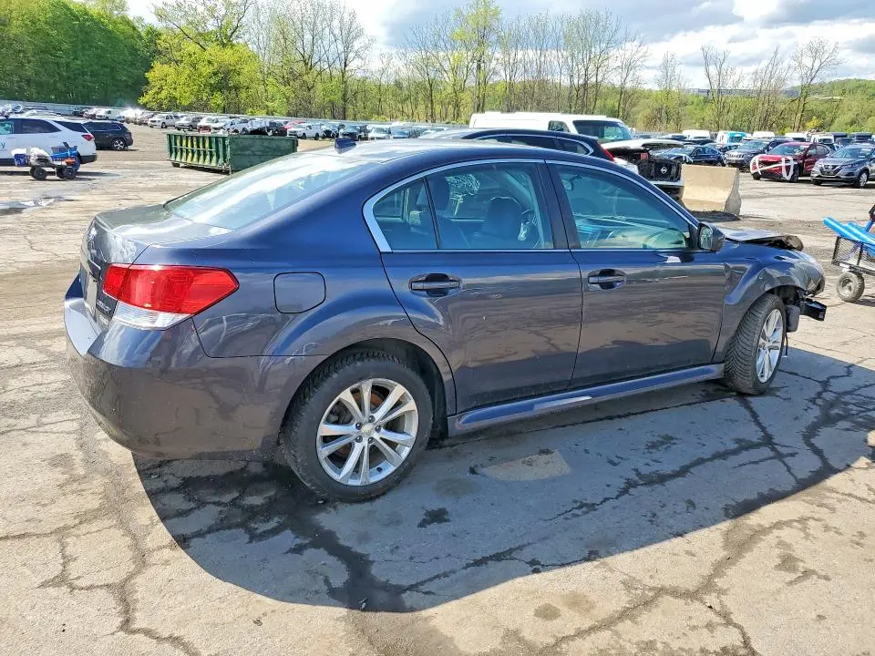 2013 SUBARU LEGACY 2.5I LIMITED  