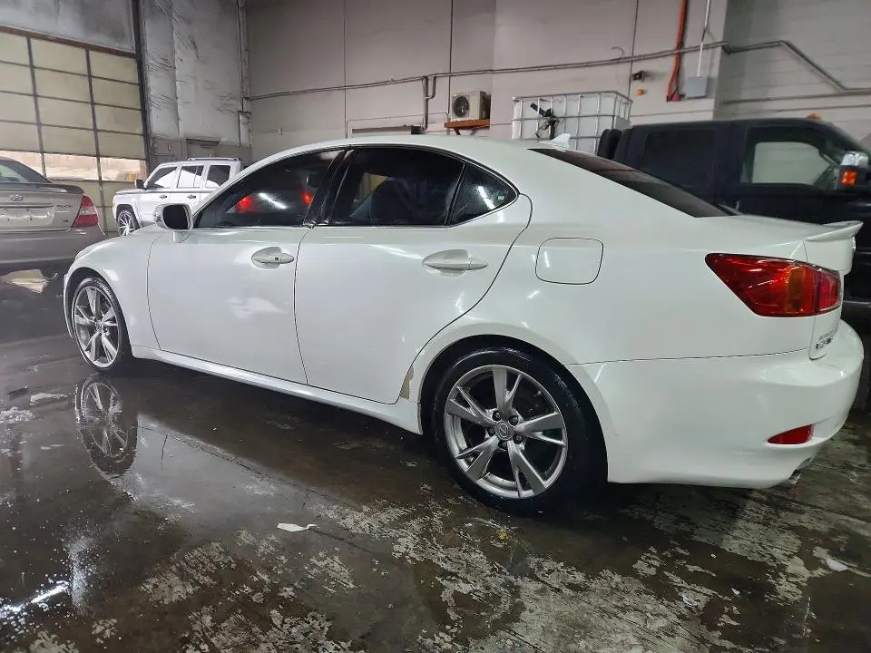 2010 LEXUS IS 250 BASE  